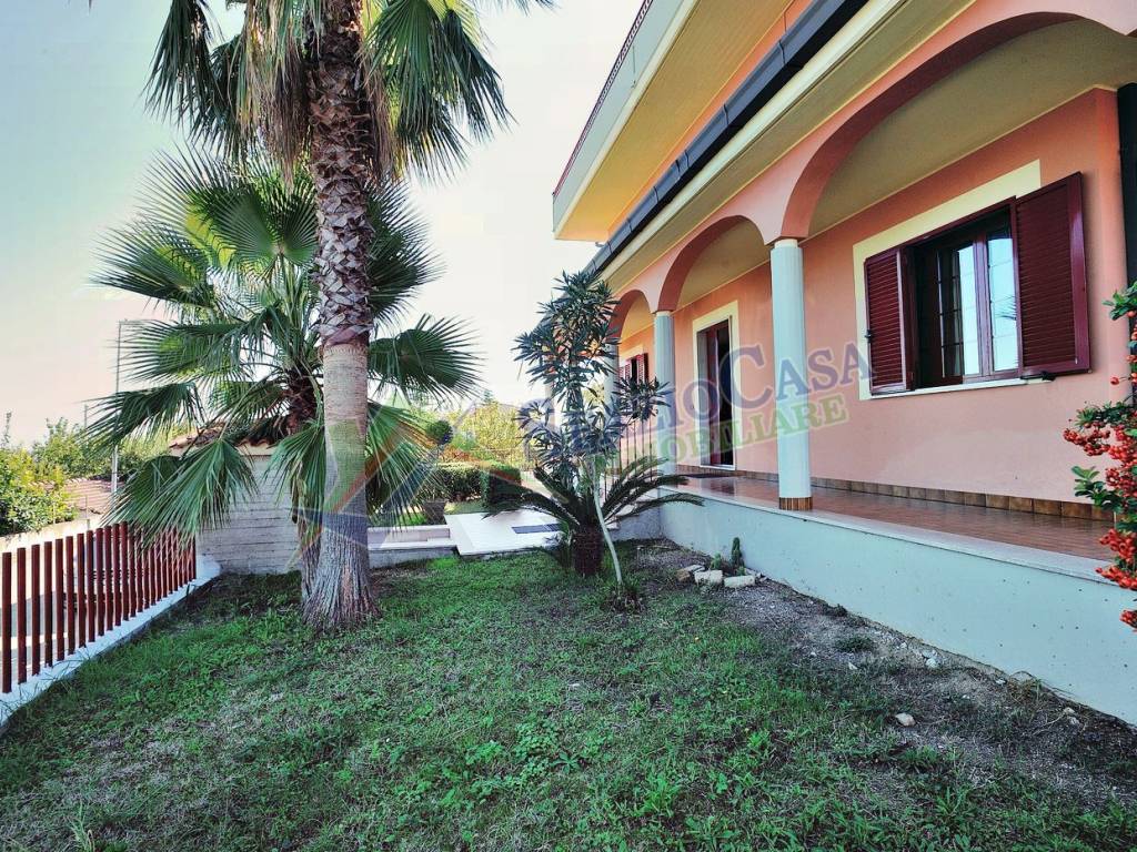 Villa a Giulianova in Via Case di Trento, 2 - Foto 5