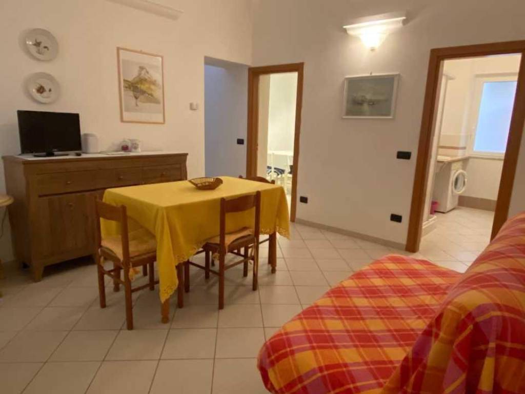 Appartamento a Finale ligure in Via Roma, 35 - Foto 3