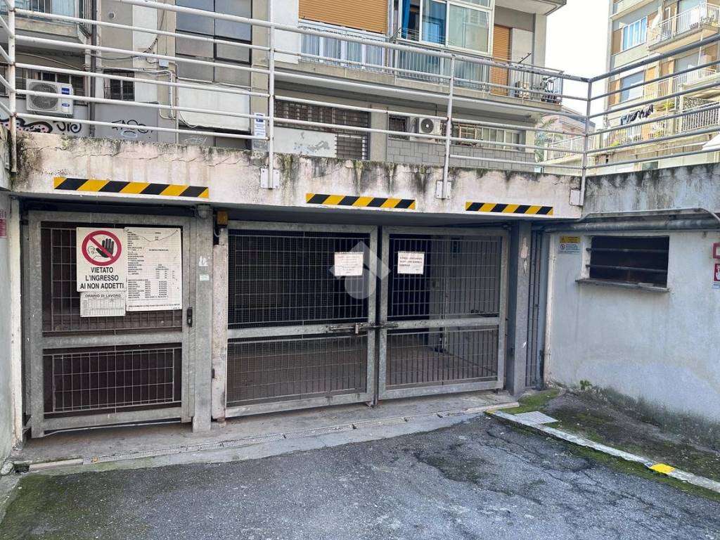 Box / garage a Finale ligure in Via Goffredo Mameli, 01 - Foto 3