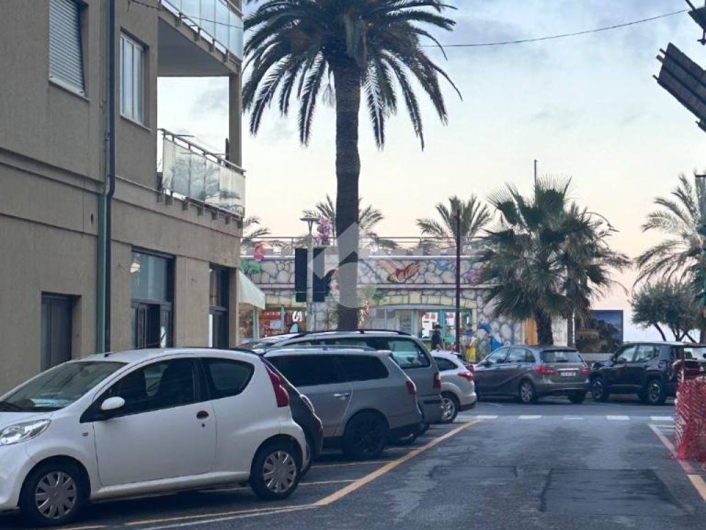 Box / garage a Finale ligure in Via Goffredo Mameli, 01 - Foto 5
