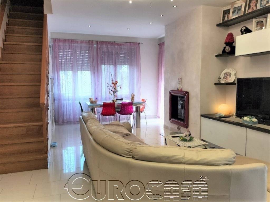 Appartamento a Umbertide in UMBERTIDE - Foto 3