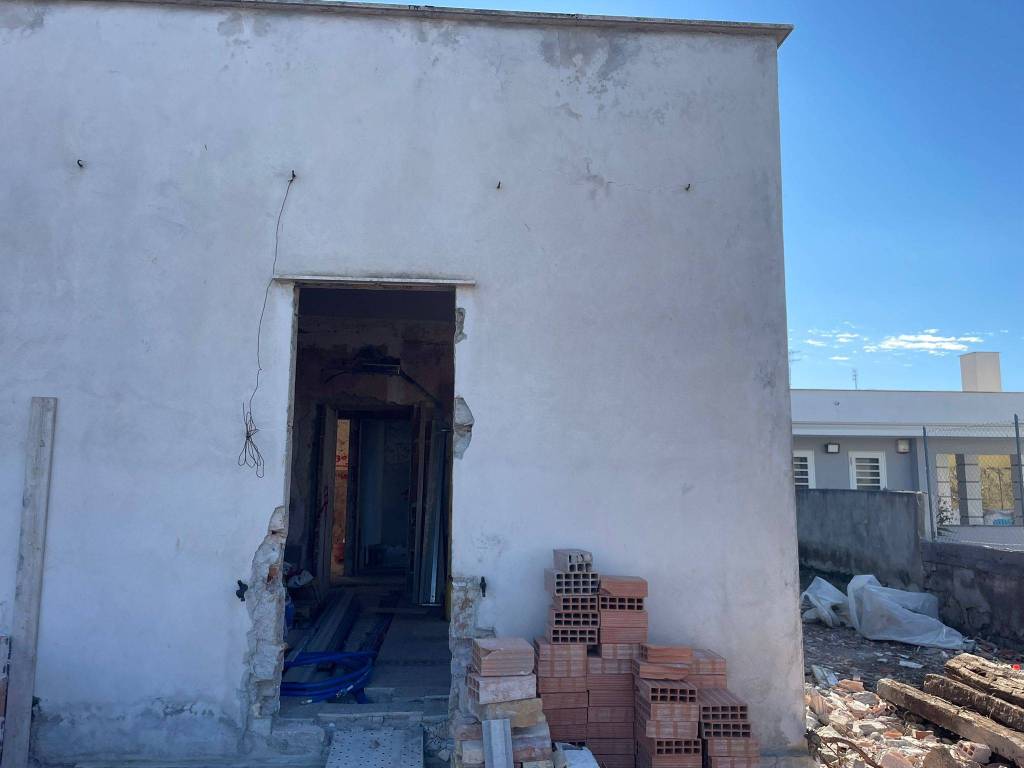 Villa a Civitavecchia in Via Terme di Traiano - Foto 4