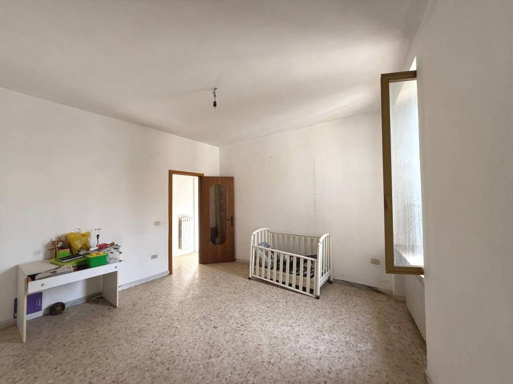 Appartamento a Acquaviva delle fonti in Via Pellicani - Foto 5
