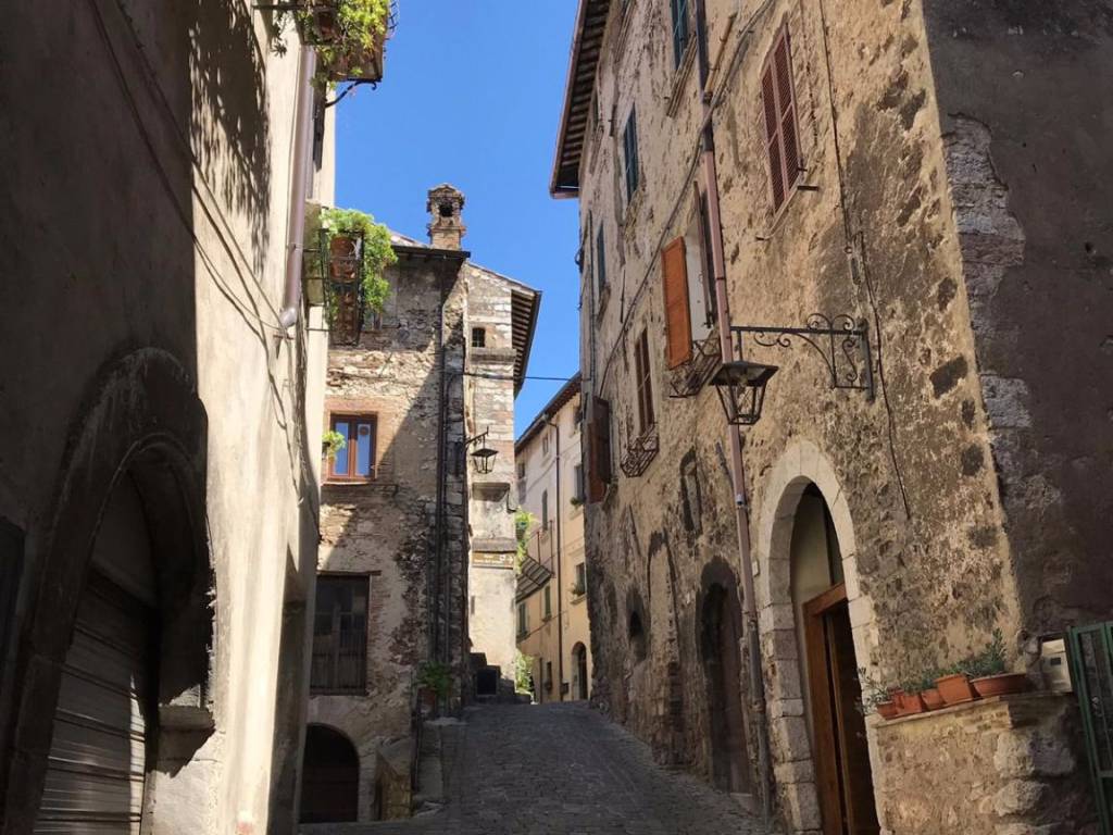 Palazzo / stabile a Stroncone - Foto 3