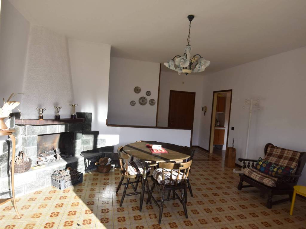 Appartamento a Barzio in Via Privata Coldognetta - Foto 5