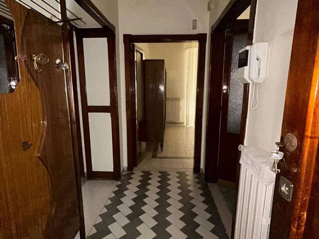 Appartamento a Barletta in Via Padova - Foto 2