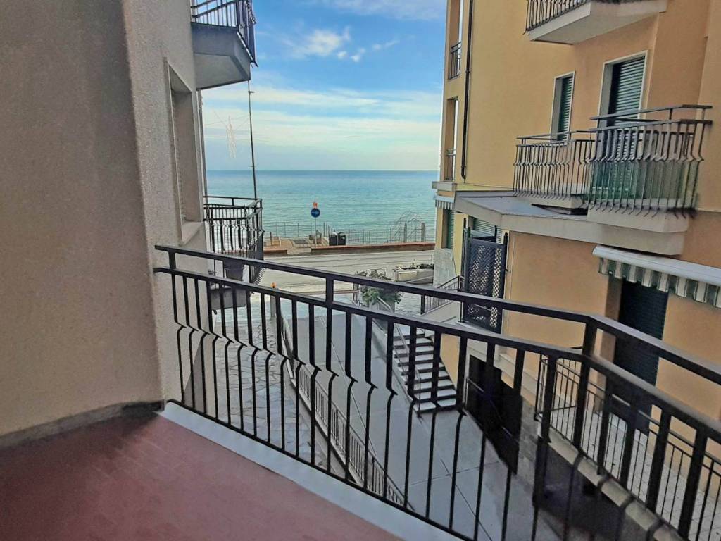 Appartamento a Laigueglia in Via Roma, 158 - Foto 5