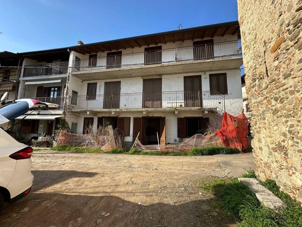 Appartamento a Borgomanero in Via Trieste, 10 - Foto 4