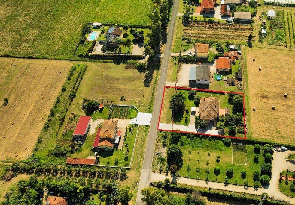Villa a Cisterna di latina in Via Conca - Foto 5