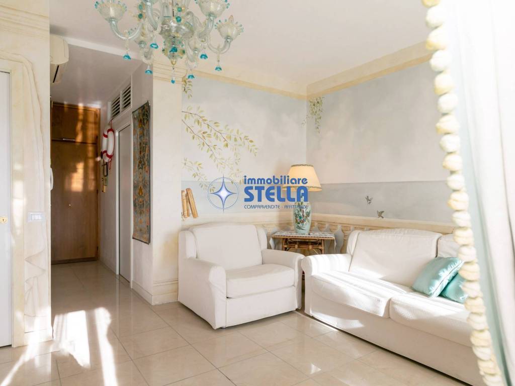 Appartamento a Jesolo in Via Giuseppe Verdi, 65 - Foto 2