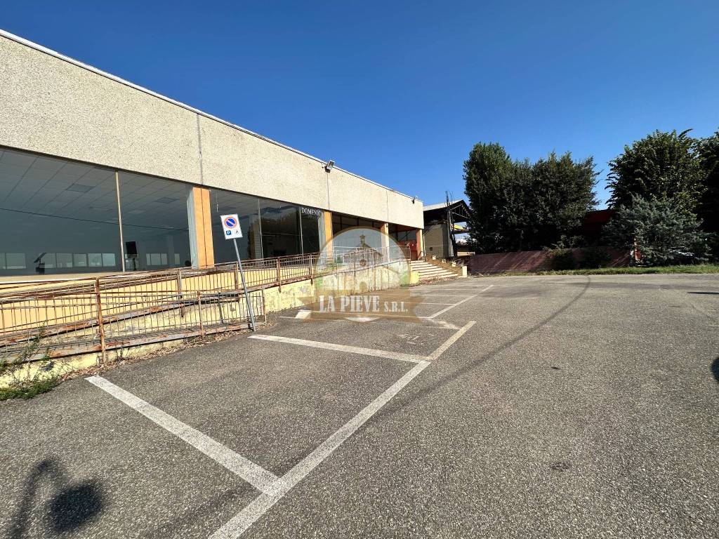 Immobile a Tortona in Strada Statale per Voghera - Foto 2