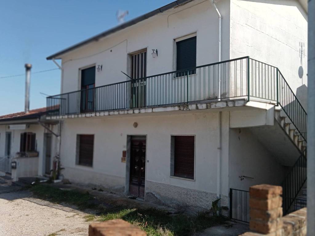 Appartamento a San giorgio del sannio in Via Cesine - Foto 2