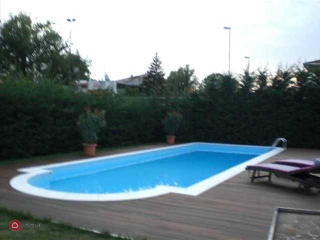 Villa a Tortona in C.So Alessandria 72 - Foto 2
