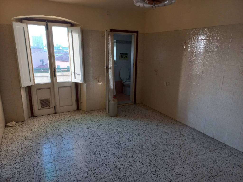 Appartamento a Livorno in Via Solferino - Foto 2