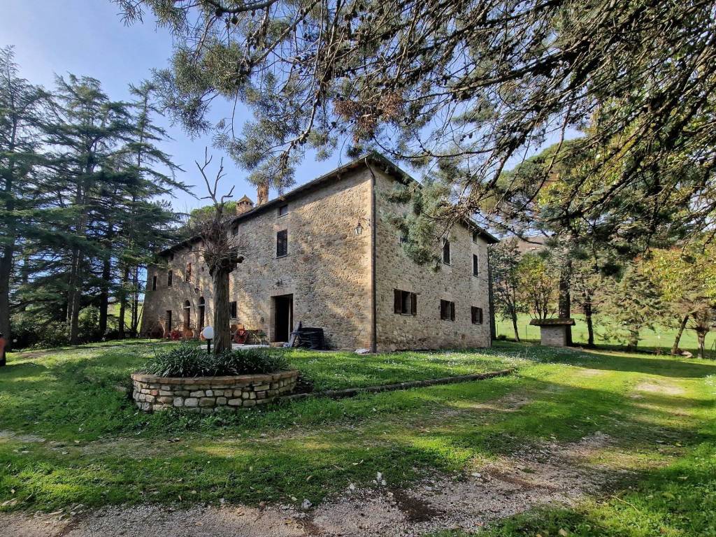 Rustico / casale a Umbertide in Strada Statale del Niccone, 136 - Foto 4