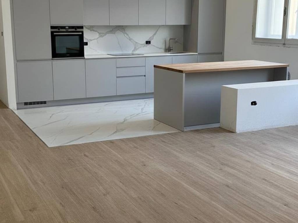 Appartamento a Livorno in Via Diomede Bonamici - Foto 2