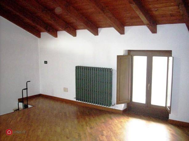 Villa a Tortona in X - Foto 2