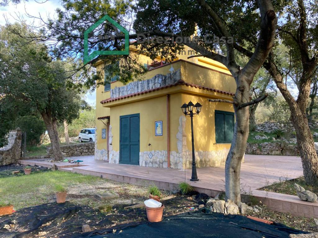 Villa a Itri in CONTRADA SANTO STEFANO - Foto 2