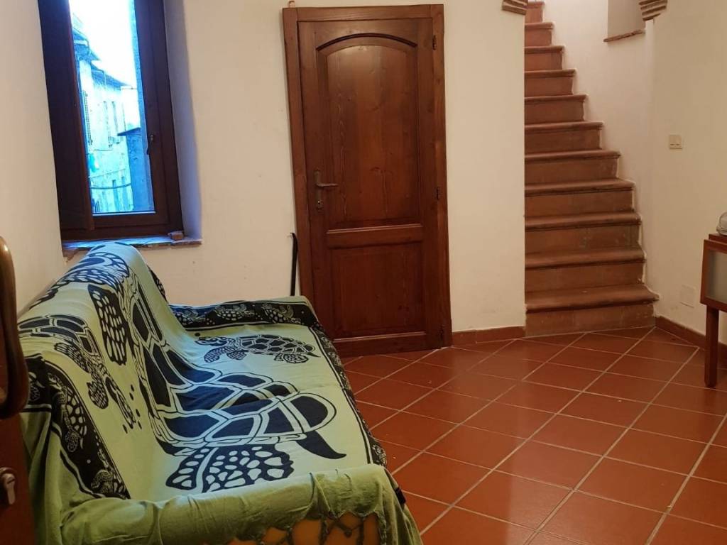 Appartamento a Pitigliano in Via Roma, 9 - Foto 2