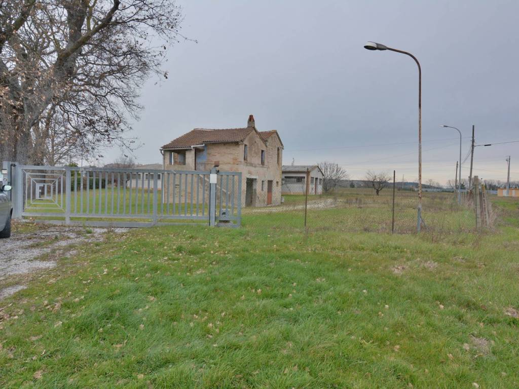 Rustico / casale a Recanati in Contrada Addolorata - Foto 3