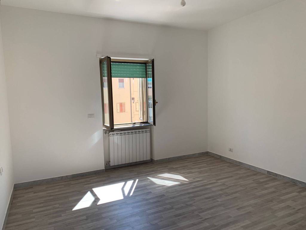 Appartamento a Isernia in Via Carlo Alberto Dalla Chiesa - Foto 2