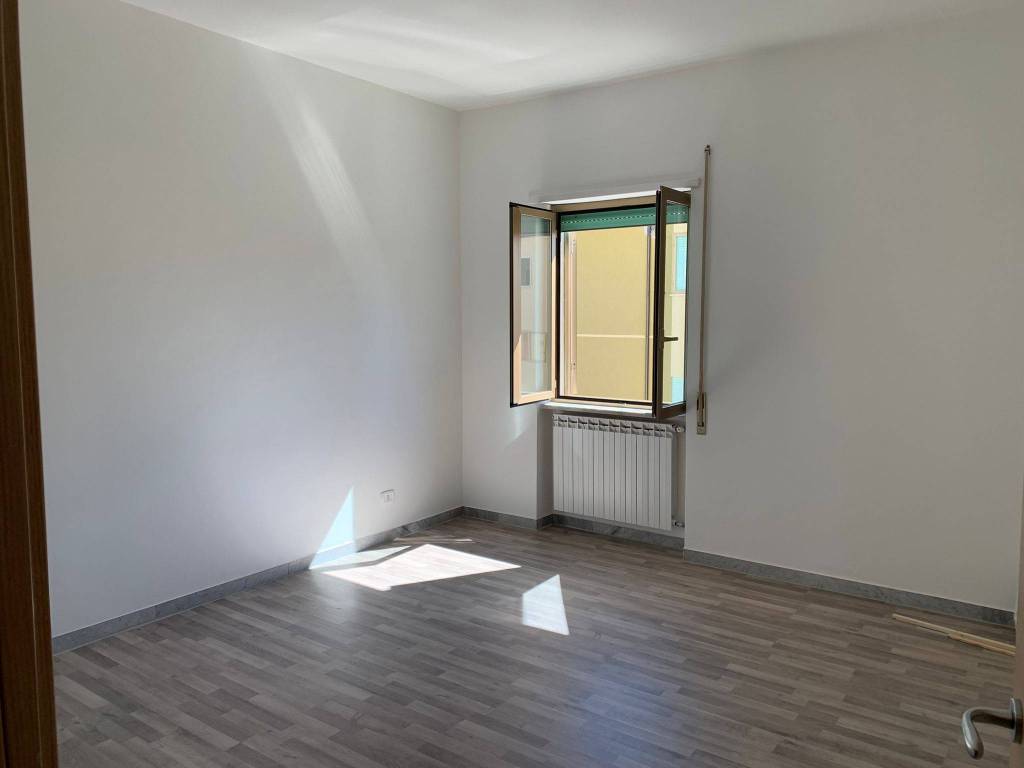 Appartamento a Isernia in Via Carlo Alberto Dalla Chiesa - Foto 3