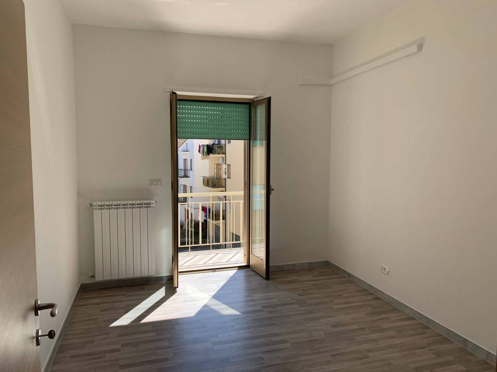 Appartamento a Isernia in Via Carlo Alberto Dalla Chiesa - Foto 4