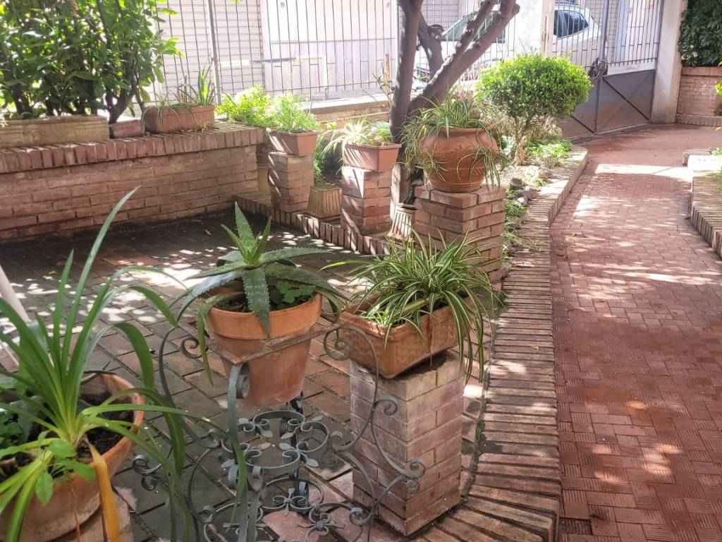 Villa a Caserta in Via Giorgio Perlasca - Foto 2