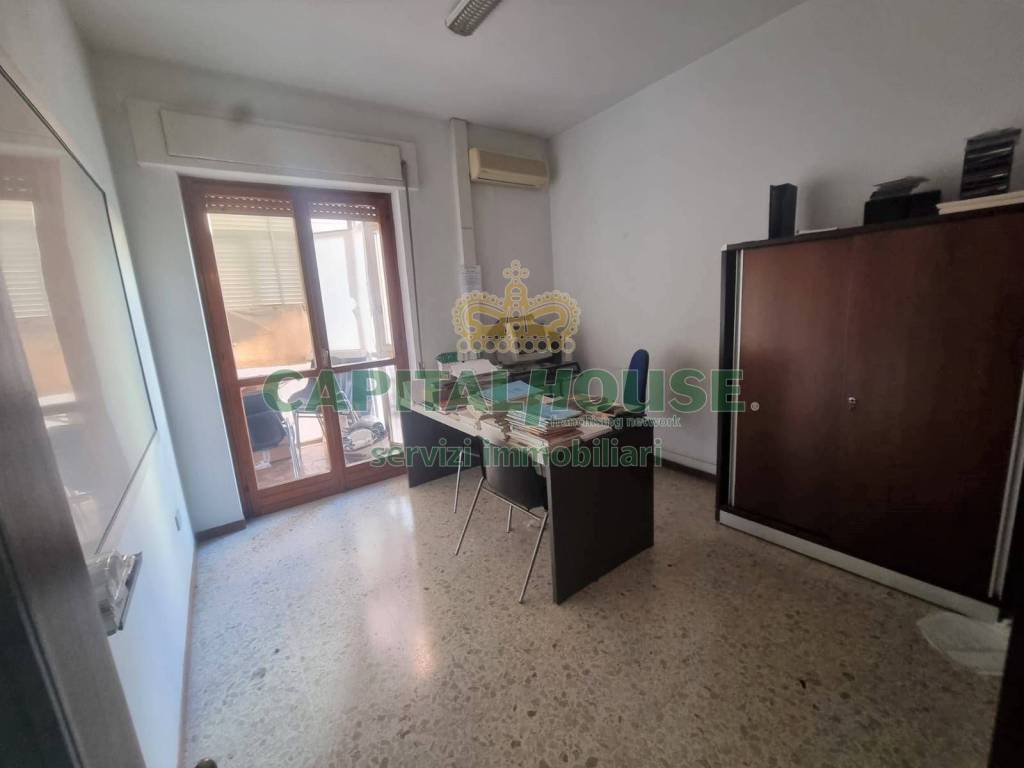 Appartamento a Caserta in Via Alessandro De Franciscis, 50 - Foto 4