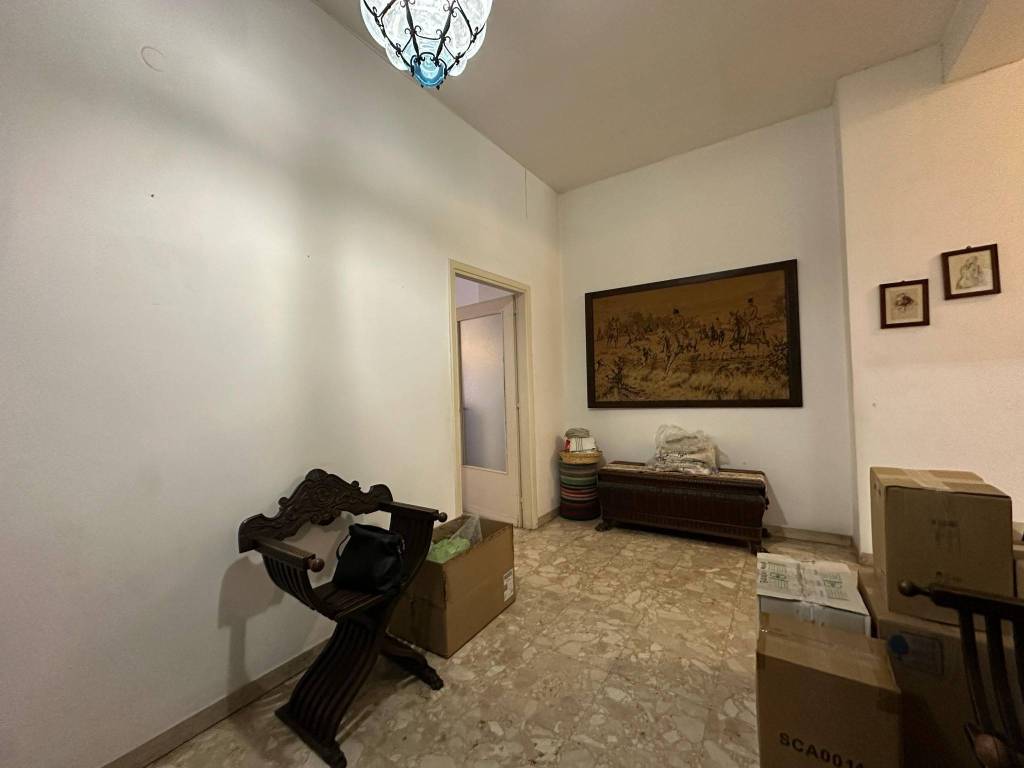 Appartamento a Taranto in Via Vincenzo Pupino, 17 - Foto 3