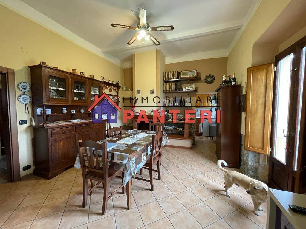 Villa a Pescia in Via Santovecchio, 32 - Foto 4