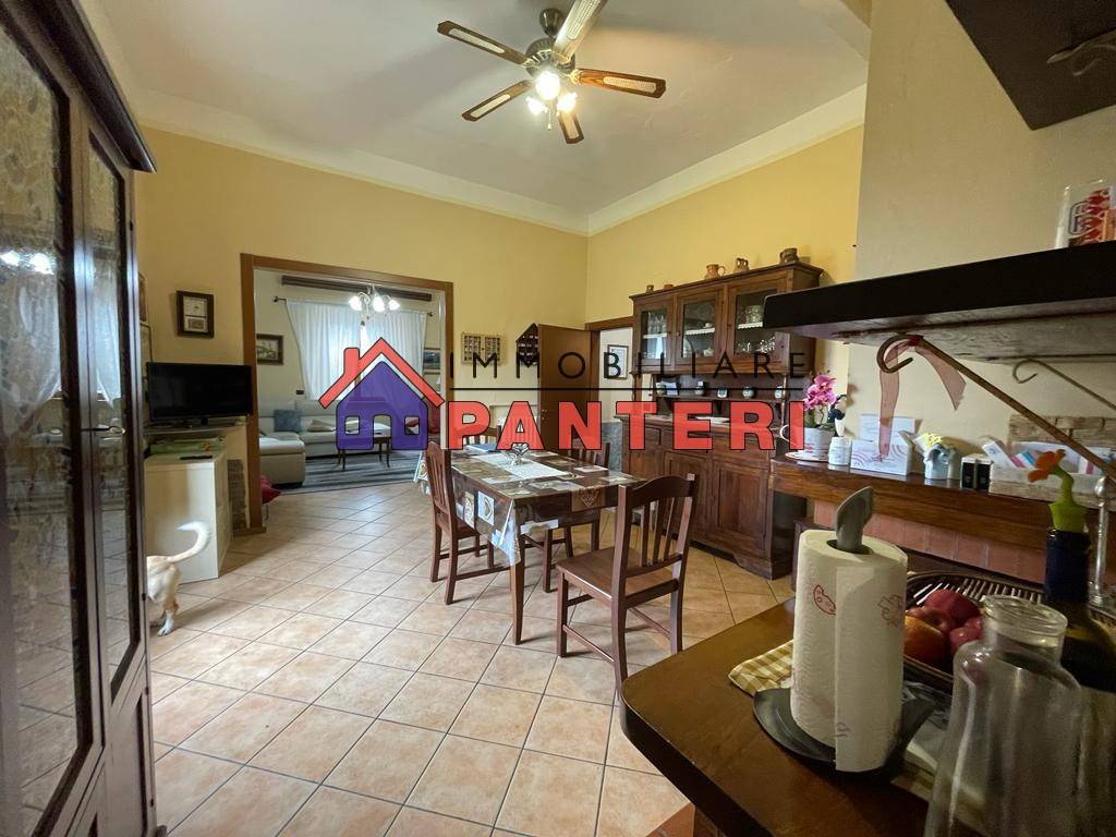 Villa a Pescia in Via Santovecchio, 32 - Foto 5