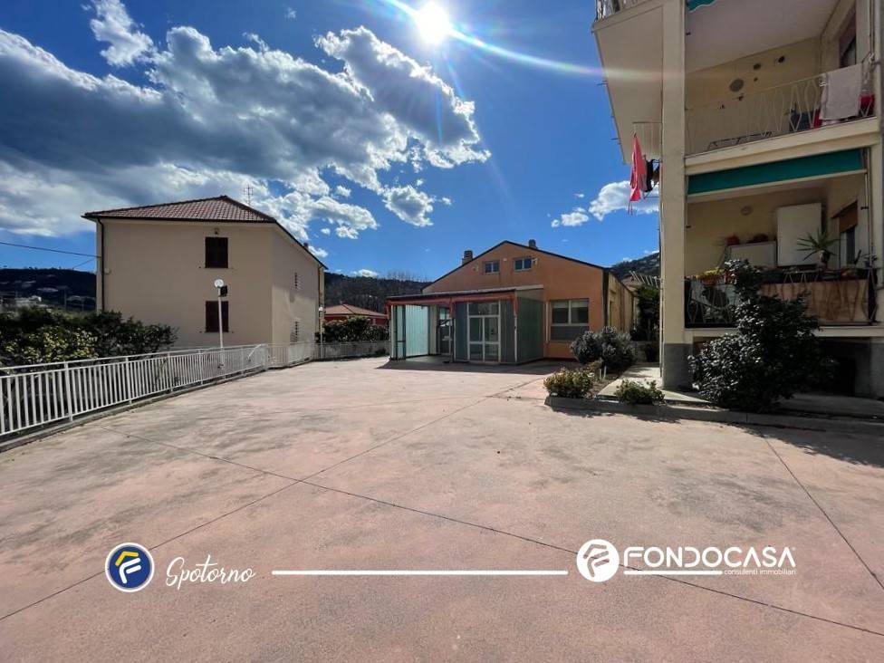Villa a Spotorno in Via Giuseppe Verdi - Foto 5