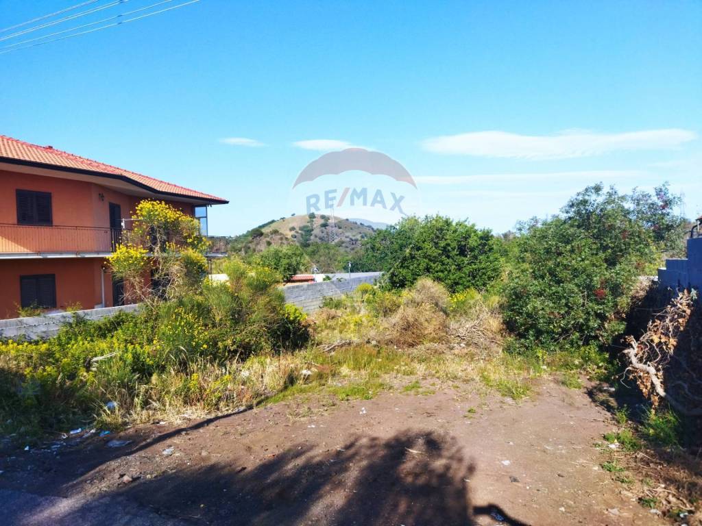 Terreno a Belpasso in Via Madonna del Rosario, 9 - Foto 2