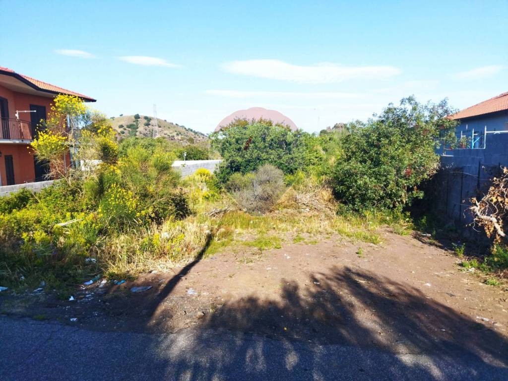 Terreno a Belpasso in Via Madonna del Rosario, 9 - Foto 3