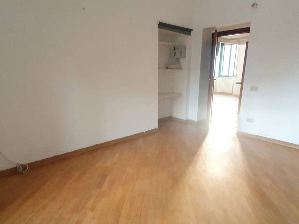 Appartamento a Salerno in Via dei Greci, 22 - Foto 2