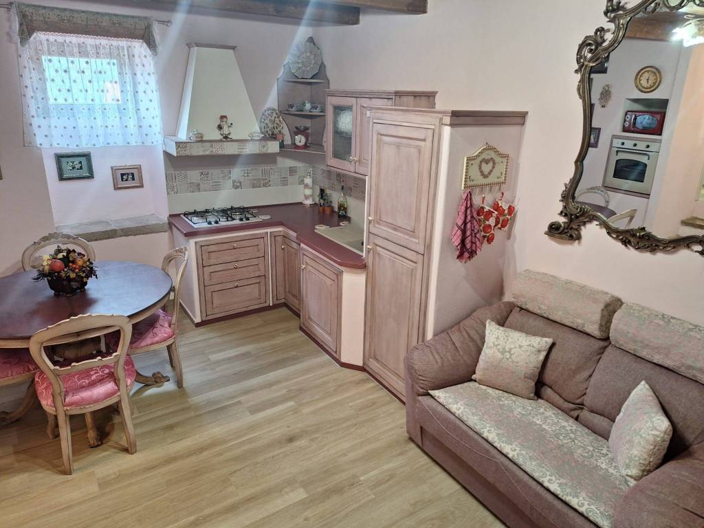 Casa indipendente a Bosa in Via Ultima Costa - Foto 2