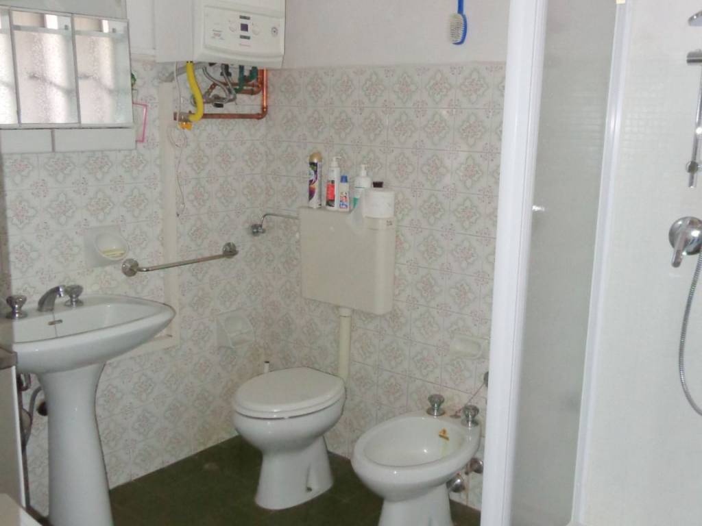 Appartamento a Borgosesia in Via Mombarone - Foto 4