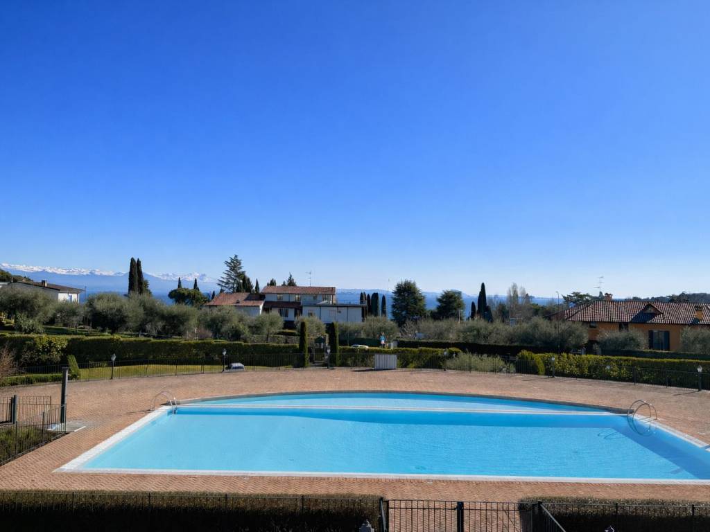 Appartamento a Padenghe sul garda in Via Ri Fiochel - Foto 4