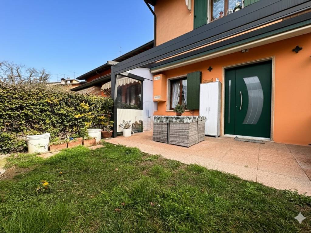 Villa a Pozzolengo in Via Don G. Lenotti - Foto 2