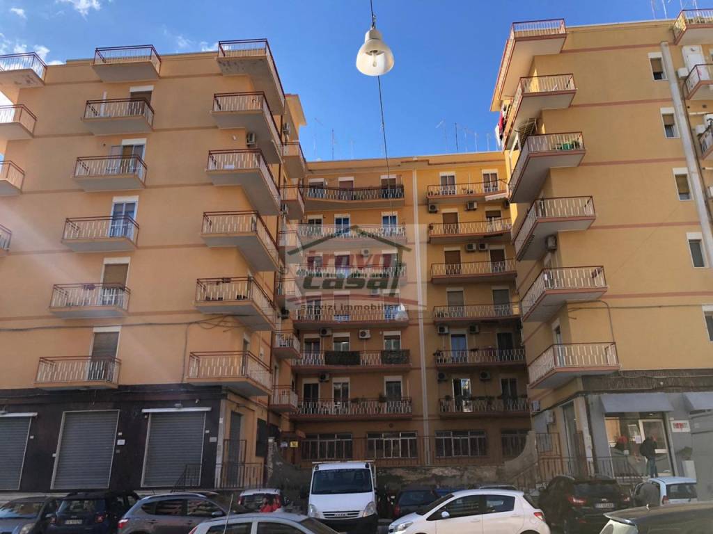 Appartamento a Siracusa in Viale Polibio, 69 - Foto 2