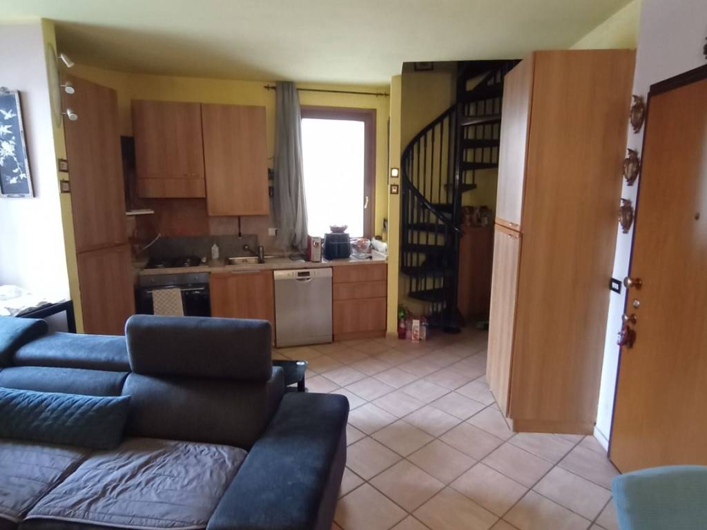 Casa indipendente a Costa masnaga in Via Giacomo Puccini - Foto 4