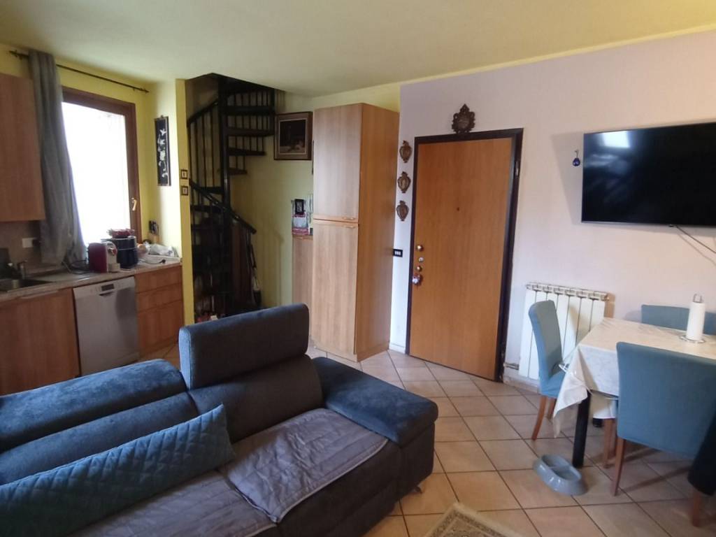 Casa indipendente a Costa masnaga in Via Giacomo Puccini - Foto 5