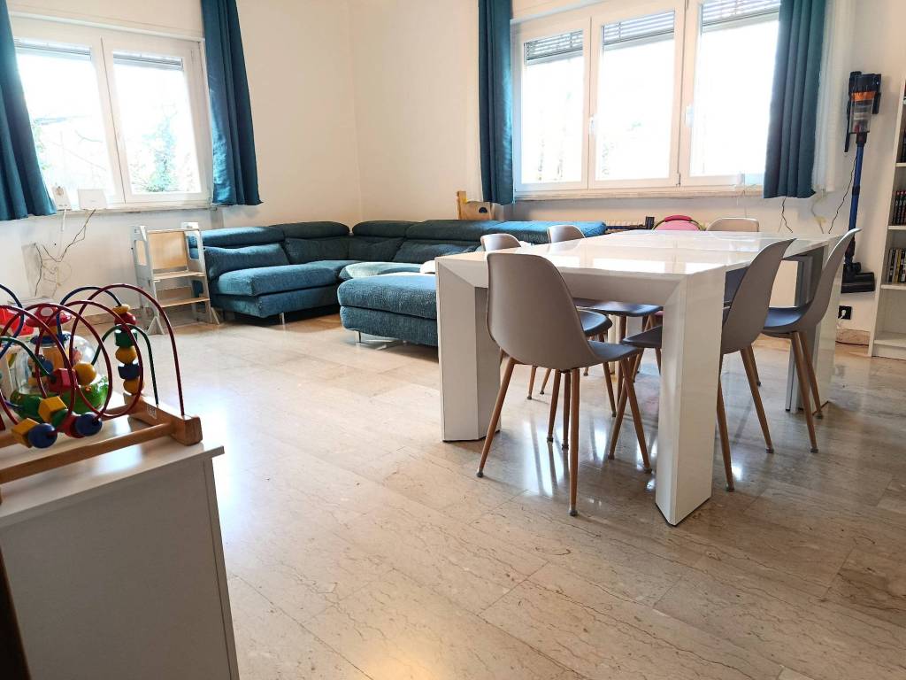 Appartamento a Bizzarone in Via Milano - Foto 3