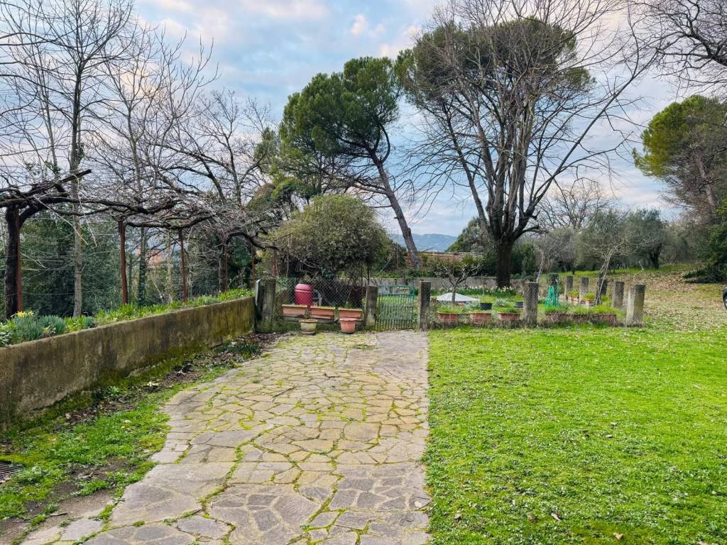 Villa a Perugia in Via Raniero Gigliarelli, 106 - Foto 4