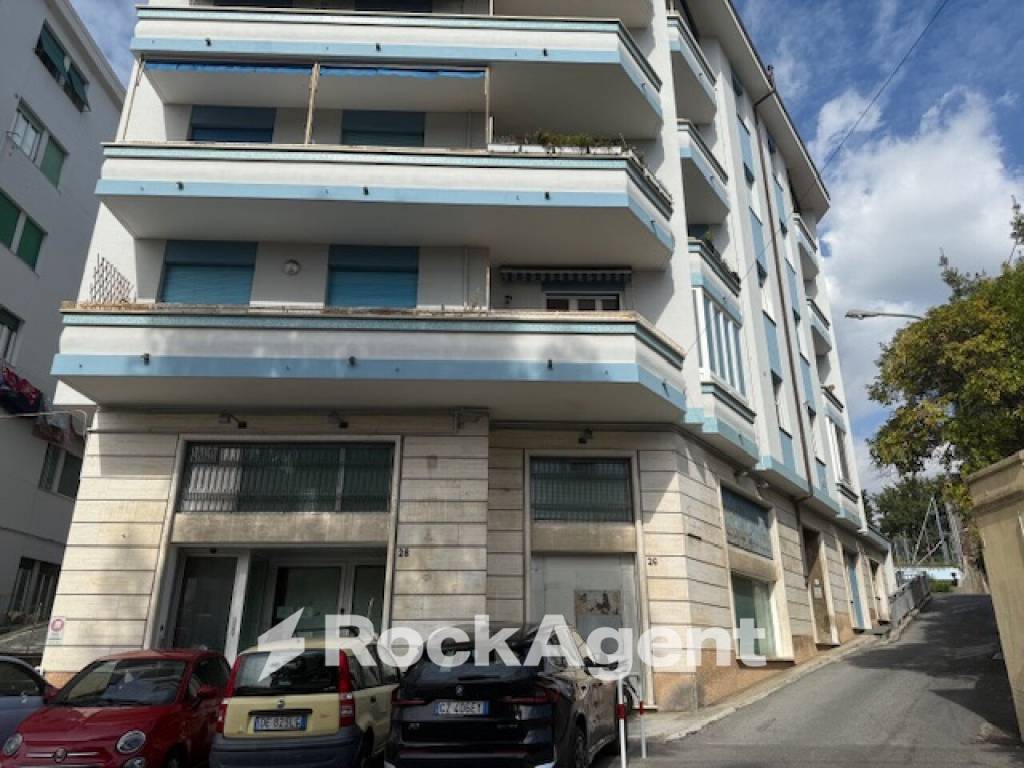 Immobile a Varazze in Via Marcantonio Carattino, 26 - Foto 2