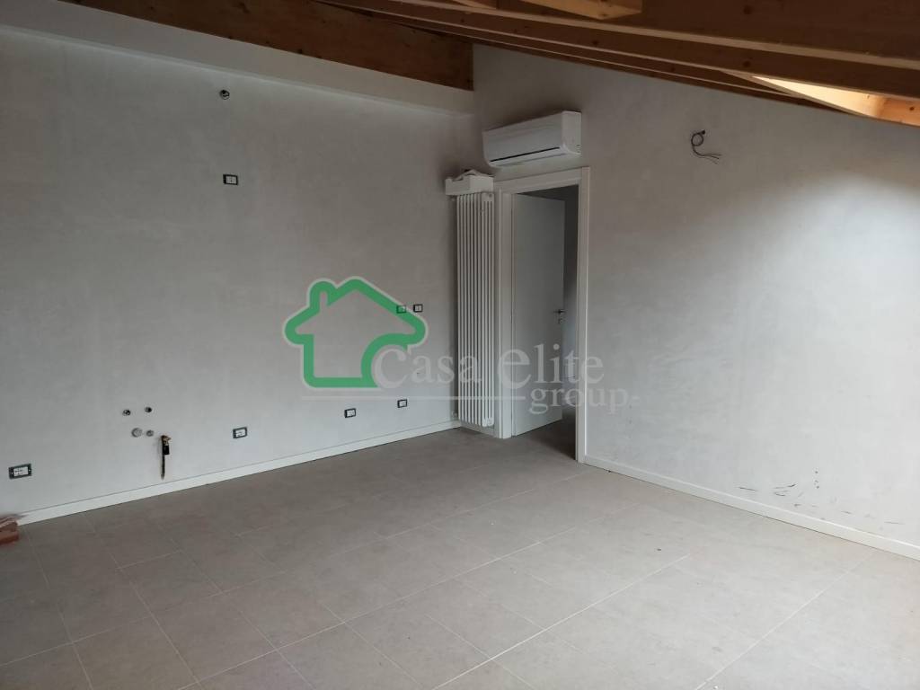 Appartamento a Lodi in Via Borgo Adda - Foto 5