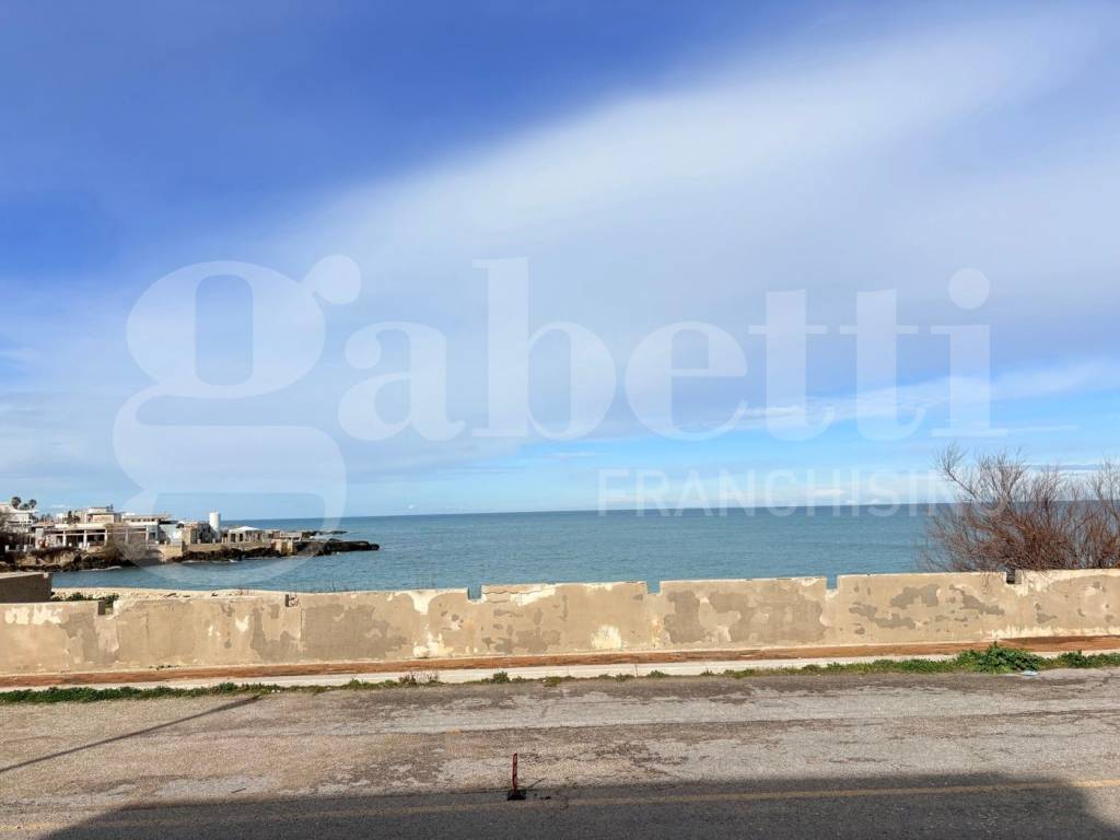 Appartamento a Bari in strada scizze trav. 3, 25 - Foto 2
