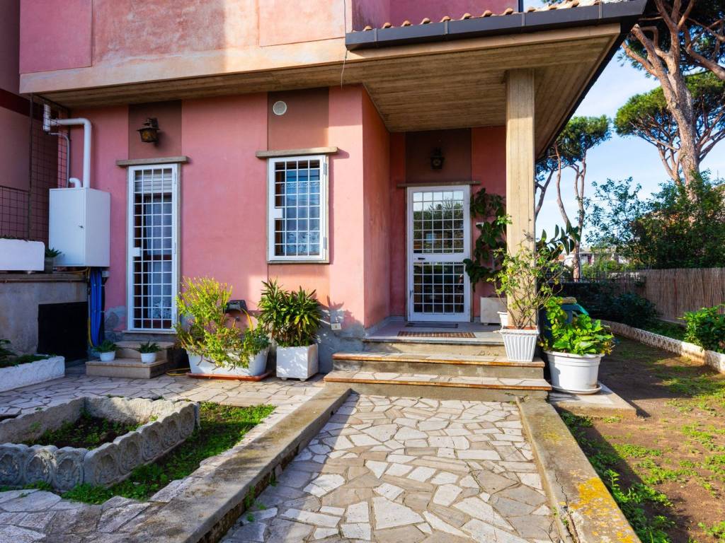 Villa a Anzio in Viale Adriatico - Foto 4