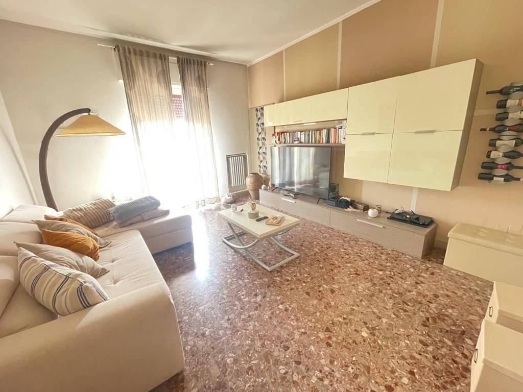 Appartamento a Benevento in Via Giuseppe Cassella - Foto 5